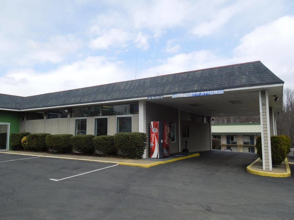 Red Roof Inn Fredericksburg North Exterior photo